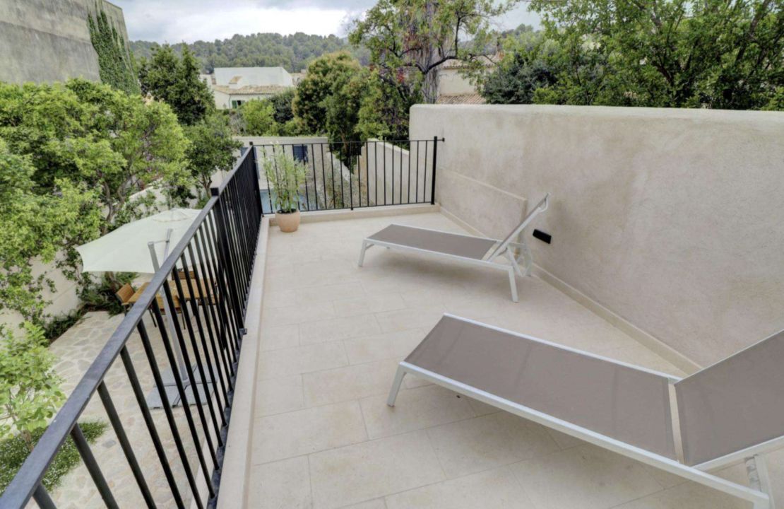Master Townhouse with Rental License and Pool in Pollensa Mallorca