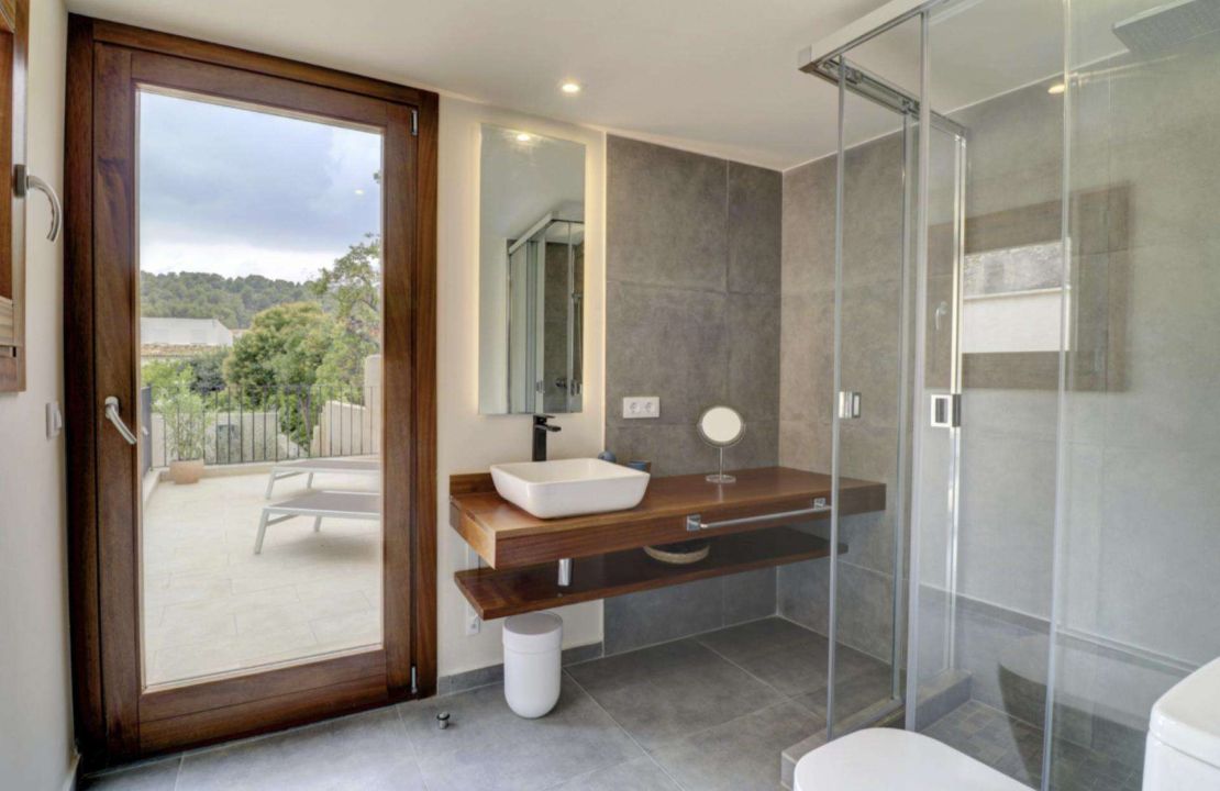 Master Townhouse with Rental License and Pool in Pollensa Mallorca