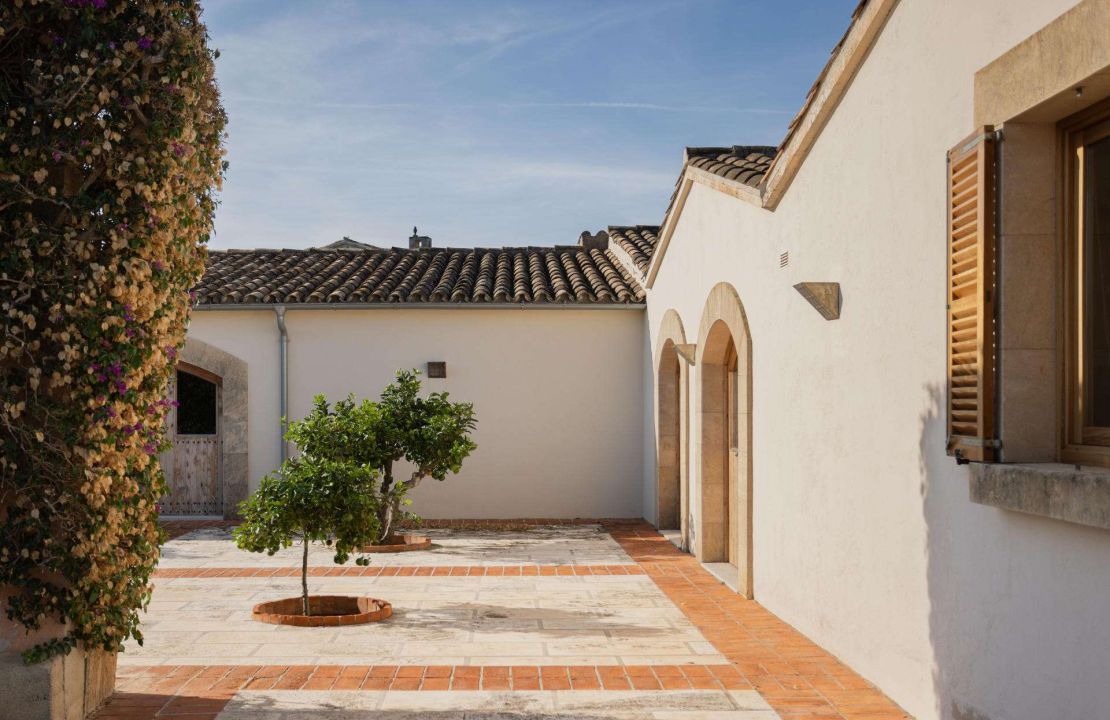 Exclusive Private Estate Puerto Pollensa, just a few minutes to the bay
