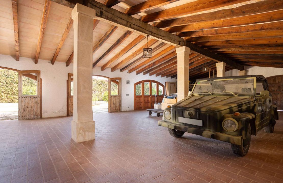Exclusive Private Estate Puerto Pollensa, just a few minutes to the bay
