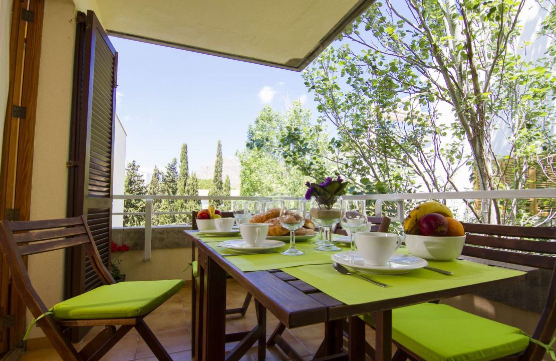Penthouse in Puerto Pollensa Mallorca in second sea line for sale