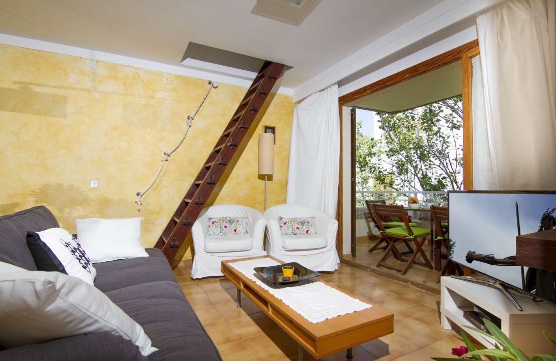 Penthouse in Puerto Pollensa Mallorca in second sea line for sale