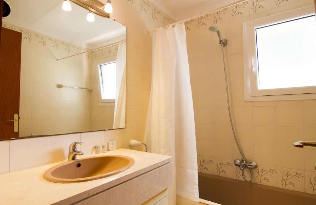 Penthouse in Puerto Pollensa Mallorca in second sea line for sale