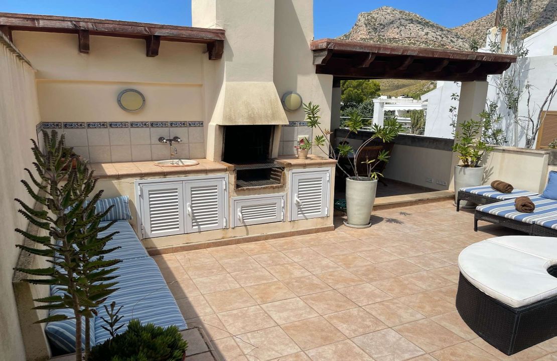 Penthouse in Puerto Pollensa Mallorca in second sea line for sale