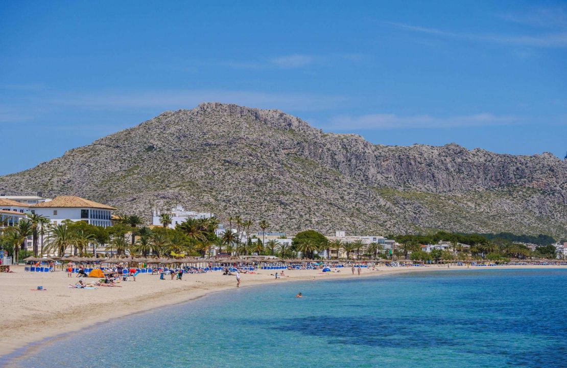 Apartment mit 4 Schlafzimmer und Gemeinschaftspool in Puerto Pollensa, Mallorca