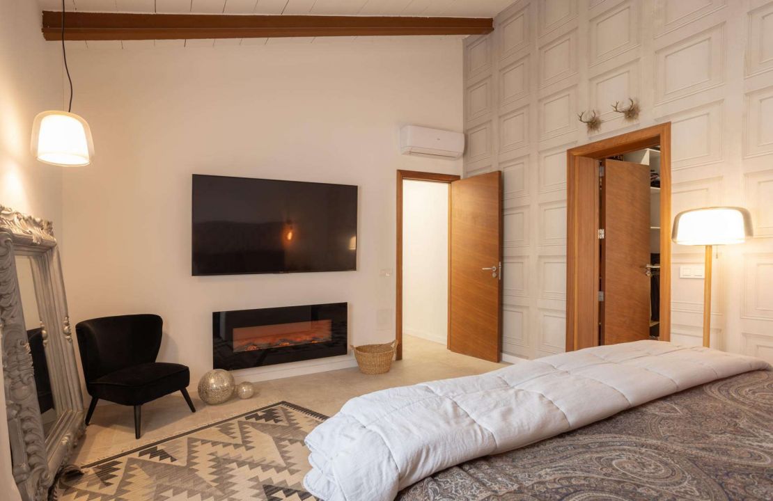 Neuwertiges Stadthaus mit Pool in Santa Margalida und separatem Gästeapartment