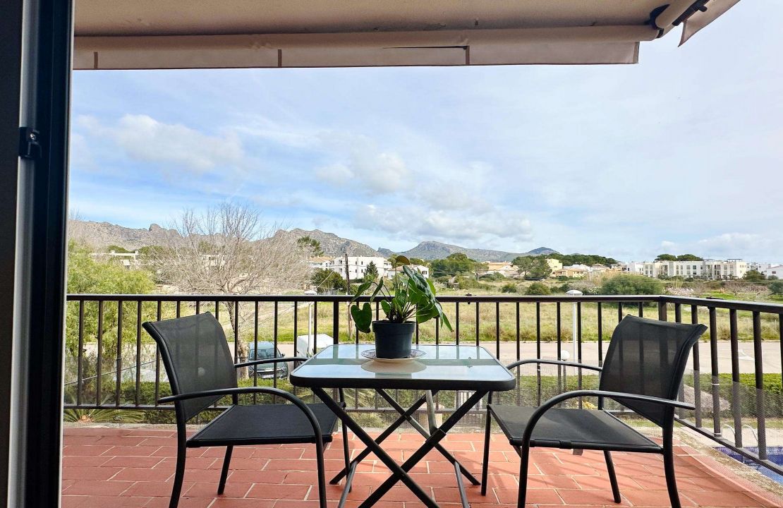 Helle wohnung in Port Pollenca Mallorca Strandnähe mit Pool zu verkaufen