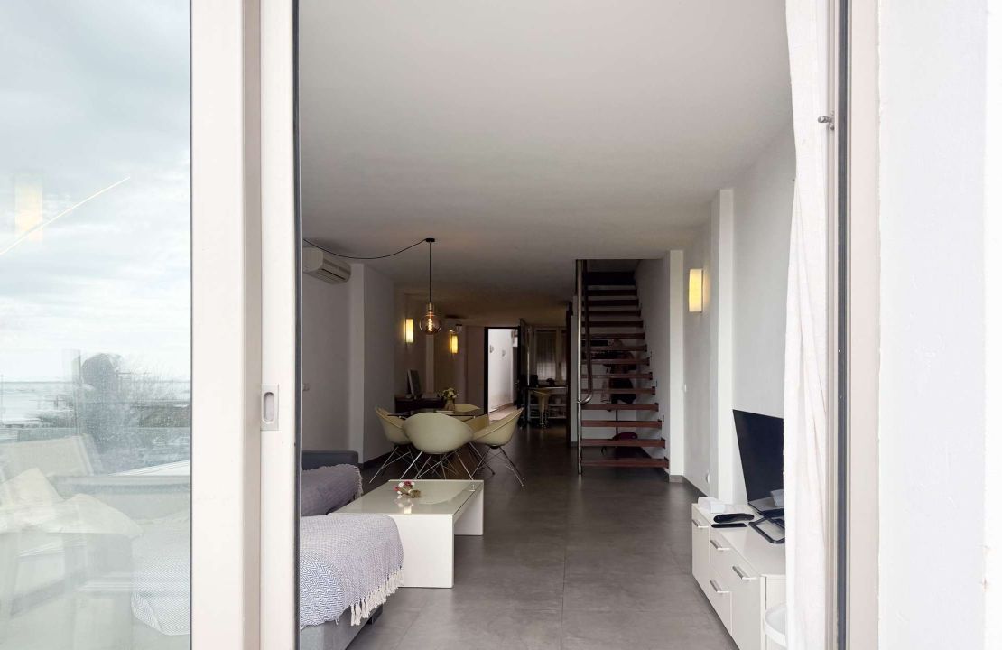 Puerto Pollensa modern duplex apartment FRONT LINE SEA for rent