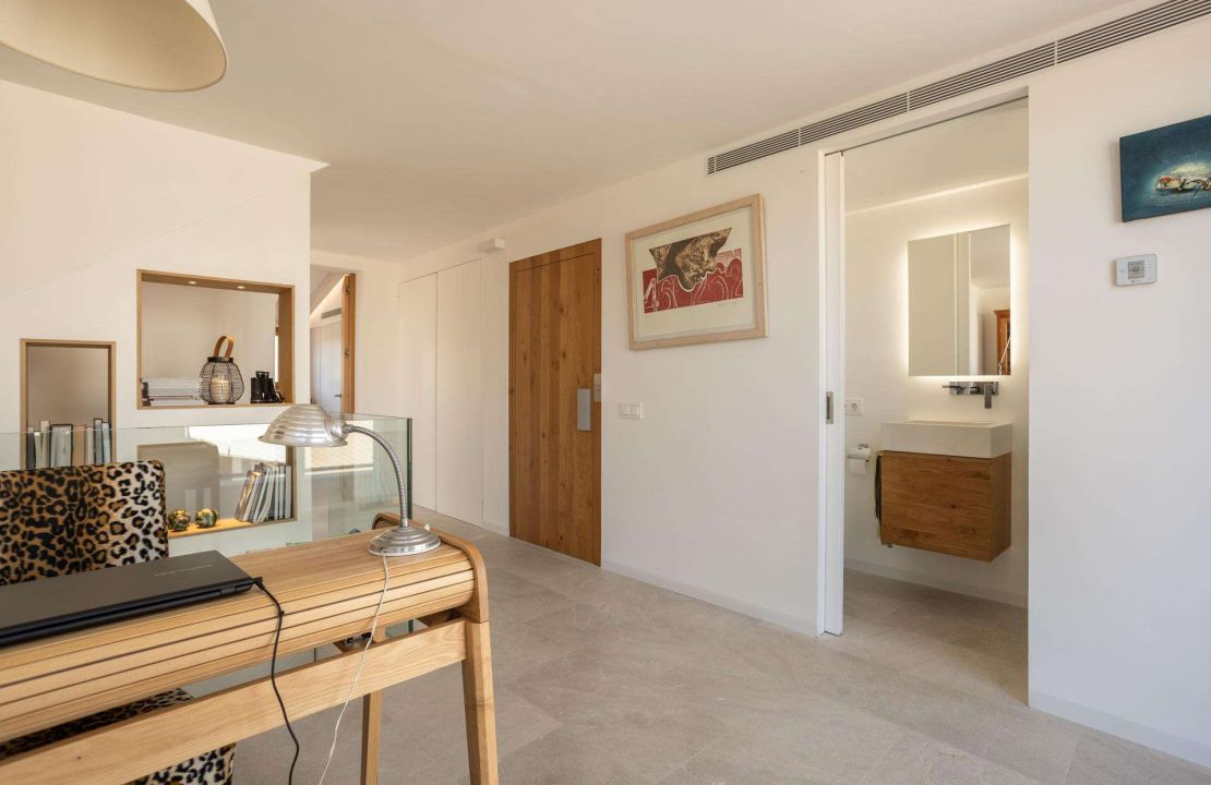 Contemporary Passive House with Saltwater Pool for Sale in Pollensa
