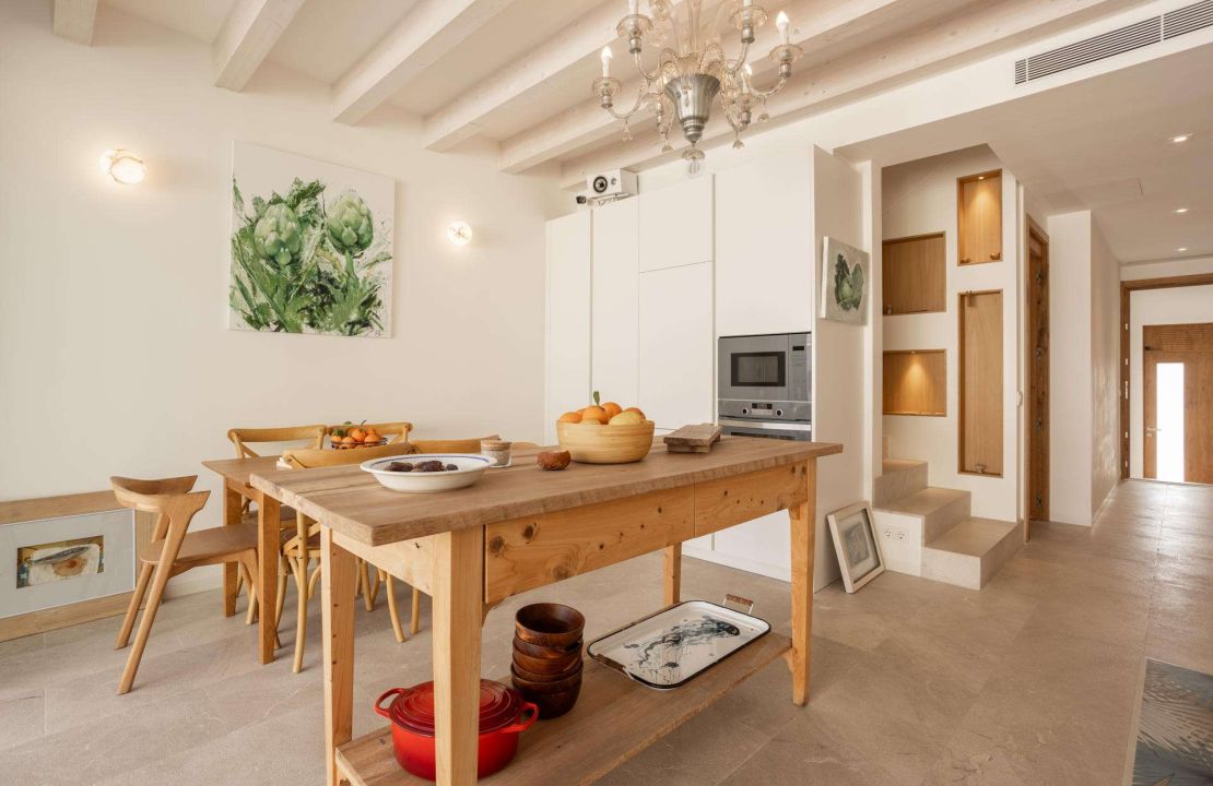 Contemporary Passive House with Saltwater Pool for Sale in Pollensa