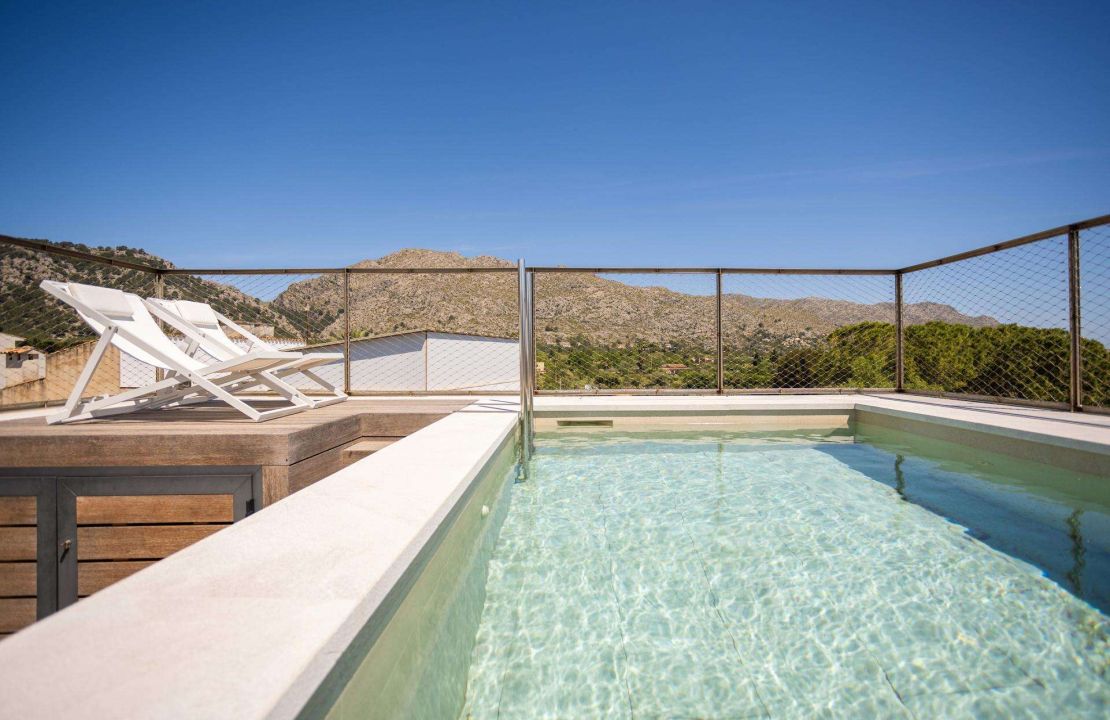 Contemporary Passive House with Saltwater Pool for Sale in Pollensa