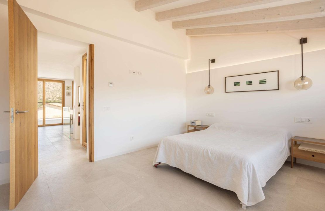 Contemporary Passive House with Saltwater Pool for Sale in Pollensa
