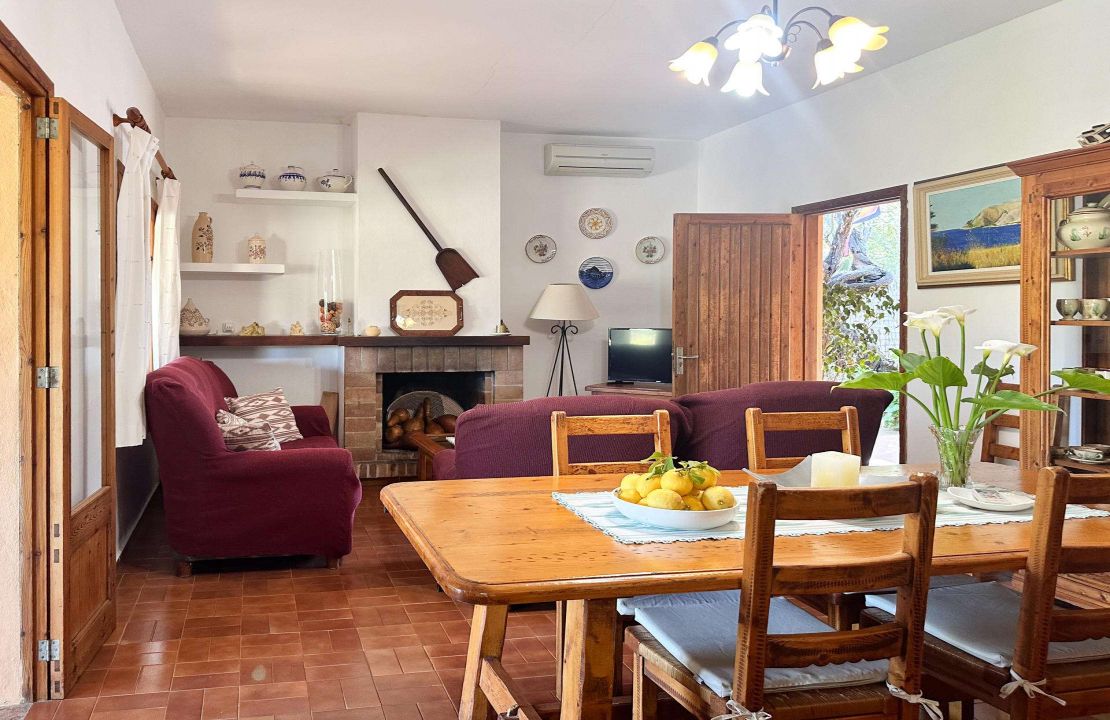 Charmante Finca bei Pollensa mit Pool und Brunnen in exzellenter Lage