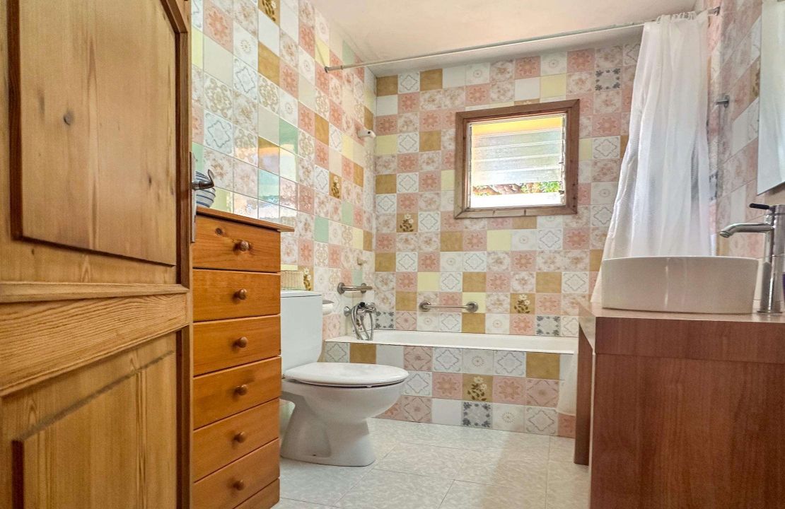 Charmante Finca bei Pollensa mit Pool und Brunnen in exzellenter Lage