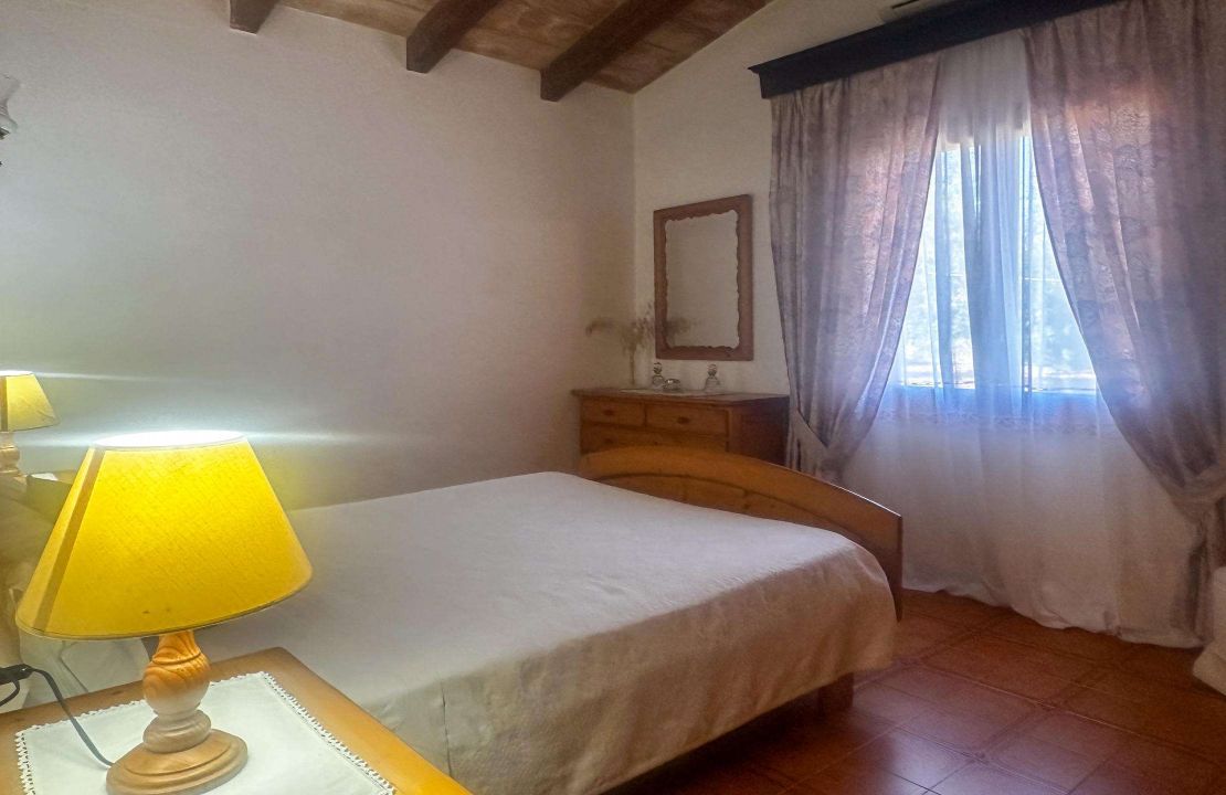 Charmante Finca bei Pollensa mit Pool und Brunnen in exzellenter Lage