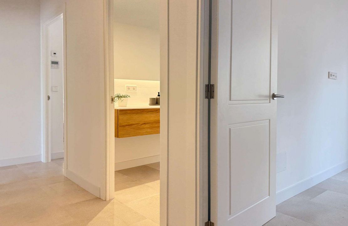 Elegantes hochwertiges Stadthaus in Pollensa mit Pool und Garage zu verkaufen