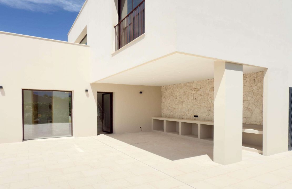 Encantadora Villa Moderna de Nueva Construcción en Crestatx, Sa Pobla – Piscina, Suelo Radiante y Aire Acondicionado