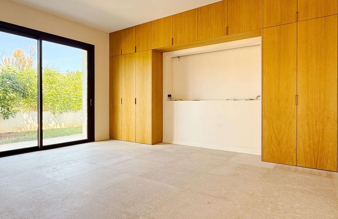 Encantadora Villa Moderna de Nueva Construcción en Crestatx, Sa Pobla – Piscina, Suelo Radiante y Aire Acondicionado