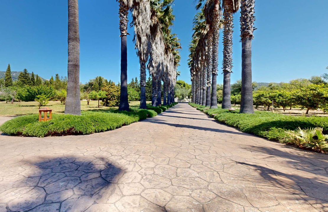 Encantadora finca rústica con apartamento de invitados cerca de Campanet