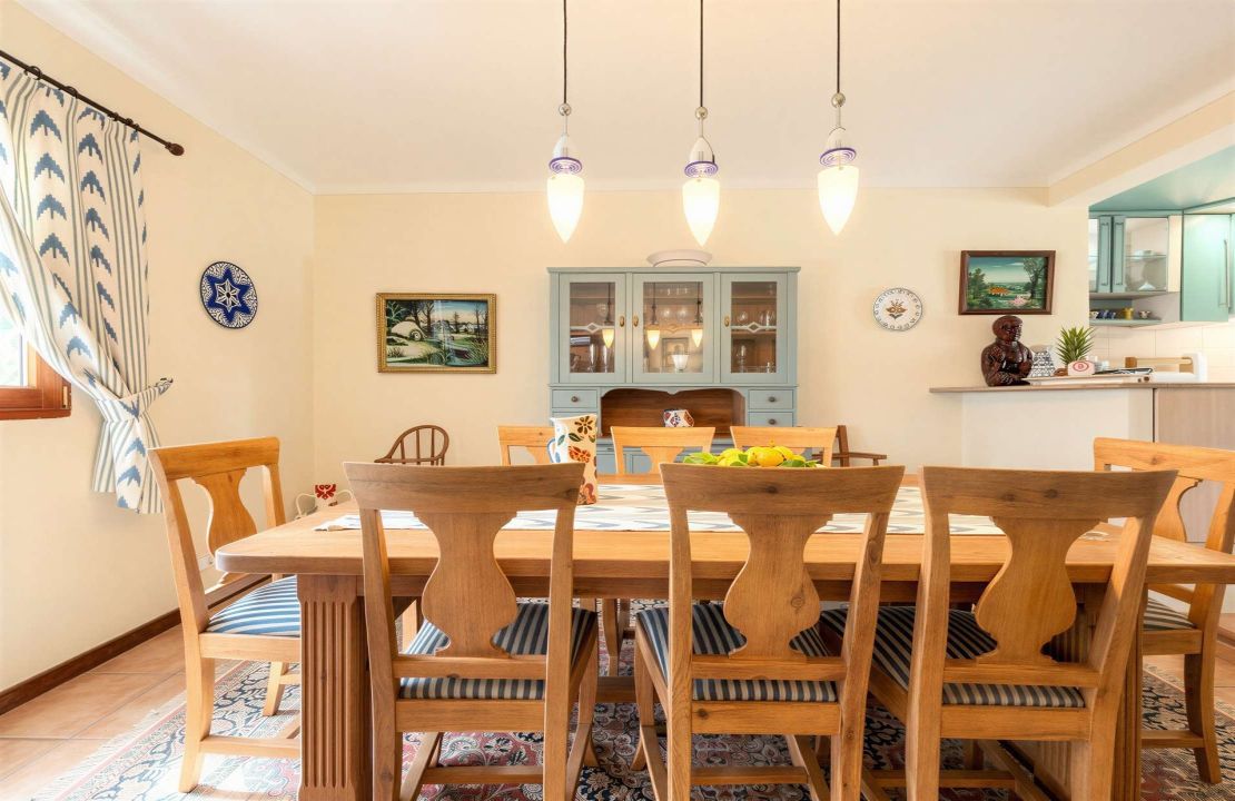 Encantadora finca rústica con apartamento de invitados cerca de Campanet