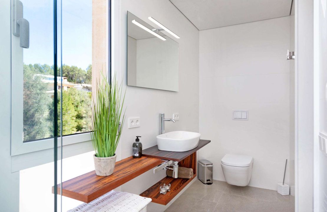 Modern villa in Crestatx, Sa Pobla North Mallorca for sale