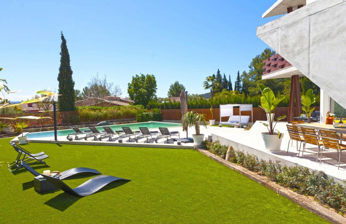 Modern villa in Crestatx, Sa Pobla North Mallorca for sale