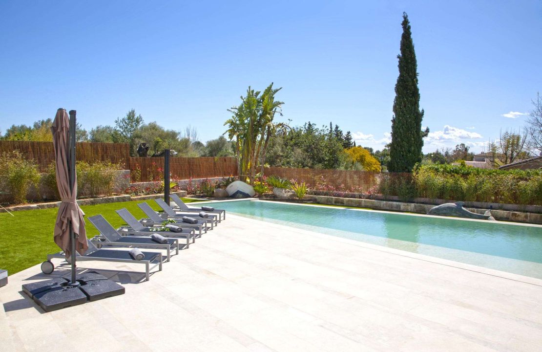 Modern villa in Crestatx, Sa Pobla North Mallorca for sale
