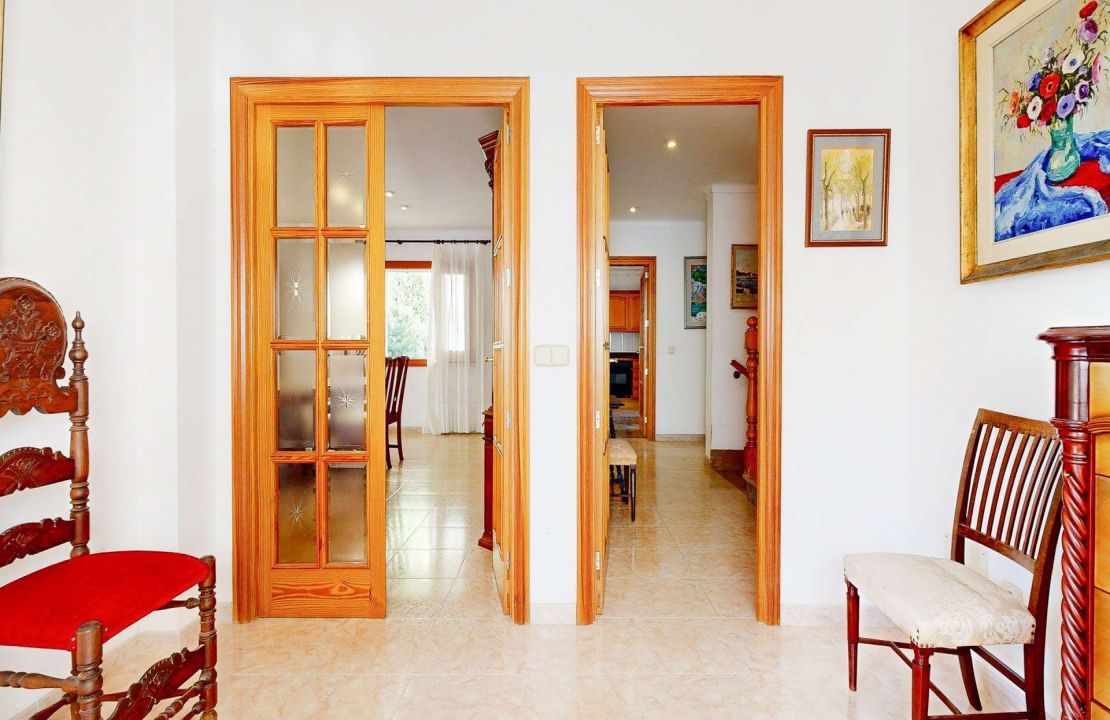 Villa en Can Picafort con gran jardín y garaje