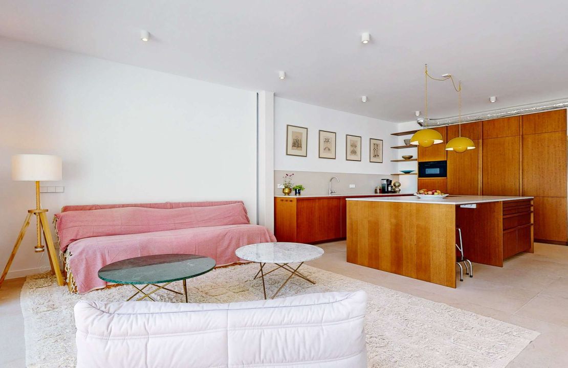 Stunning townhouse in Sa Pobla with large garden, pool and guest house