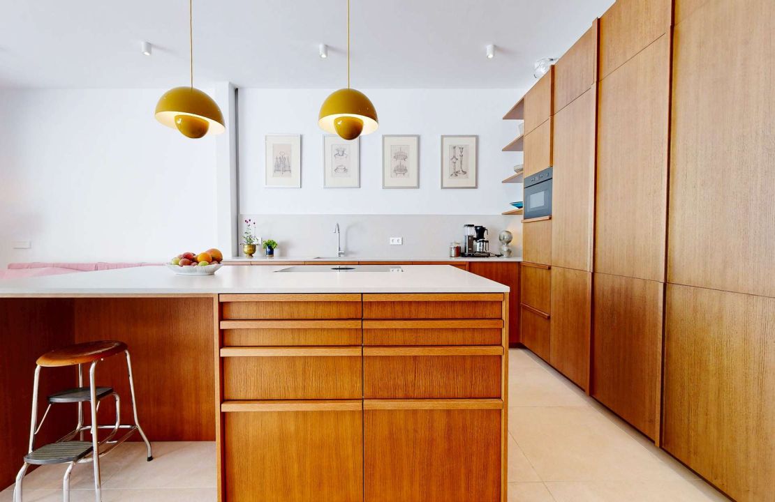 Stunning townhouse in Sa Pobla with large garden, pool and guest house