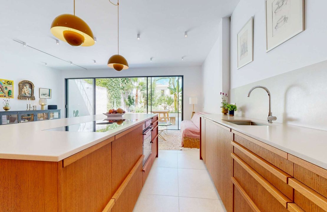 Stunning townhouse in Sa Pobla with large garden, pool and guest house