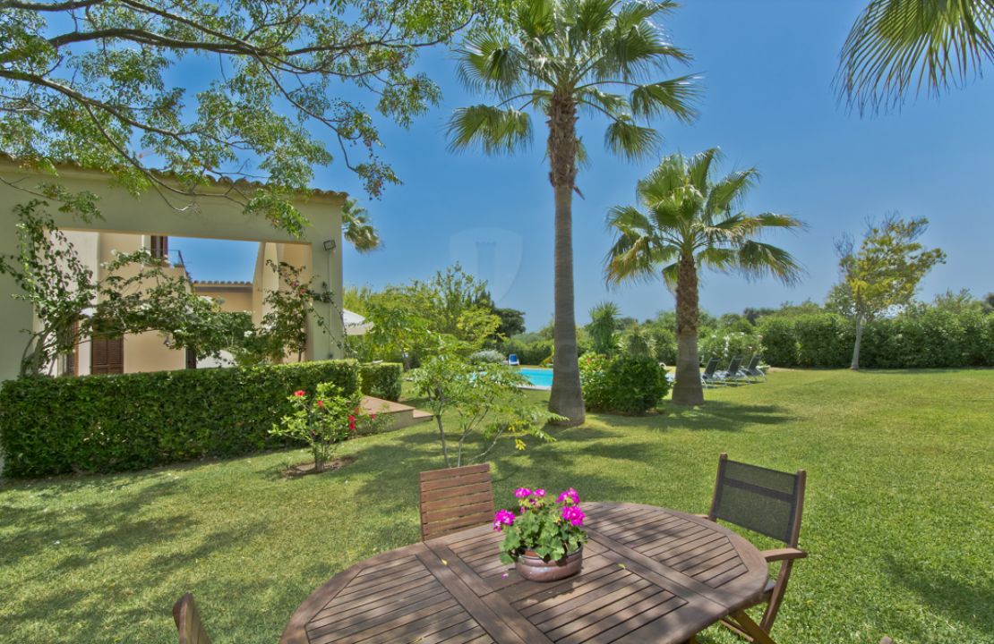 Lovely Villa with holiday rental license and very good location close to Alcudia