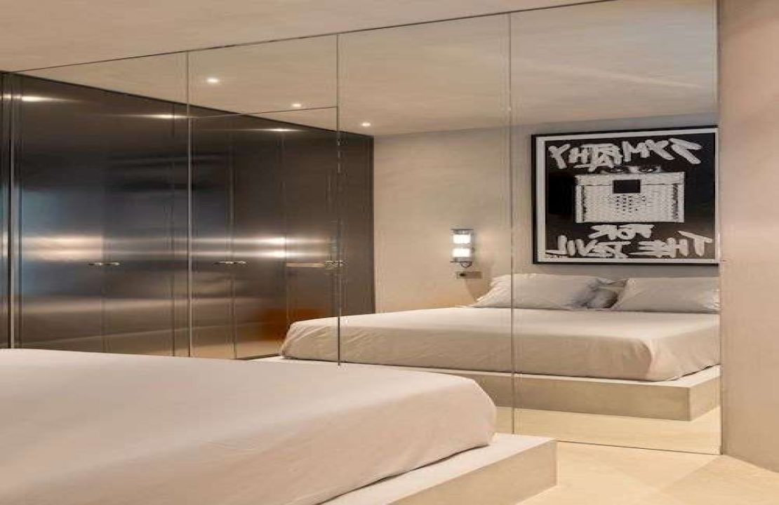 The Corner building: livable art in Puerto de Alcúdia, Mallorca