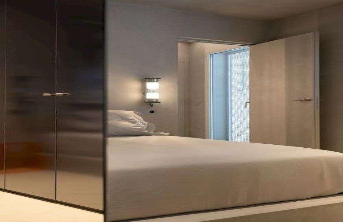 The Corner building: livable art in Puerto de Alcúdia, Mallorca