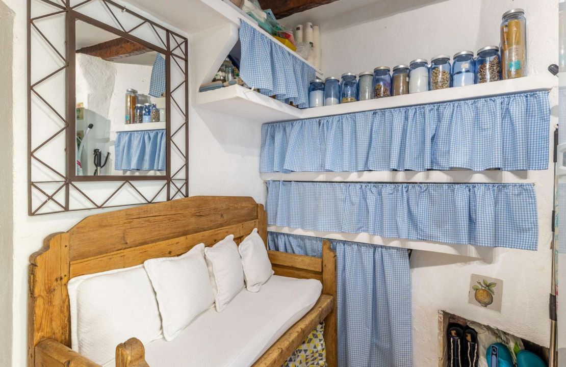 Historic Townhouse in Pollensa with Patio and Terraces for Sale