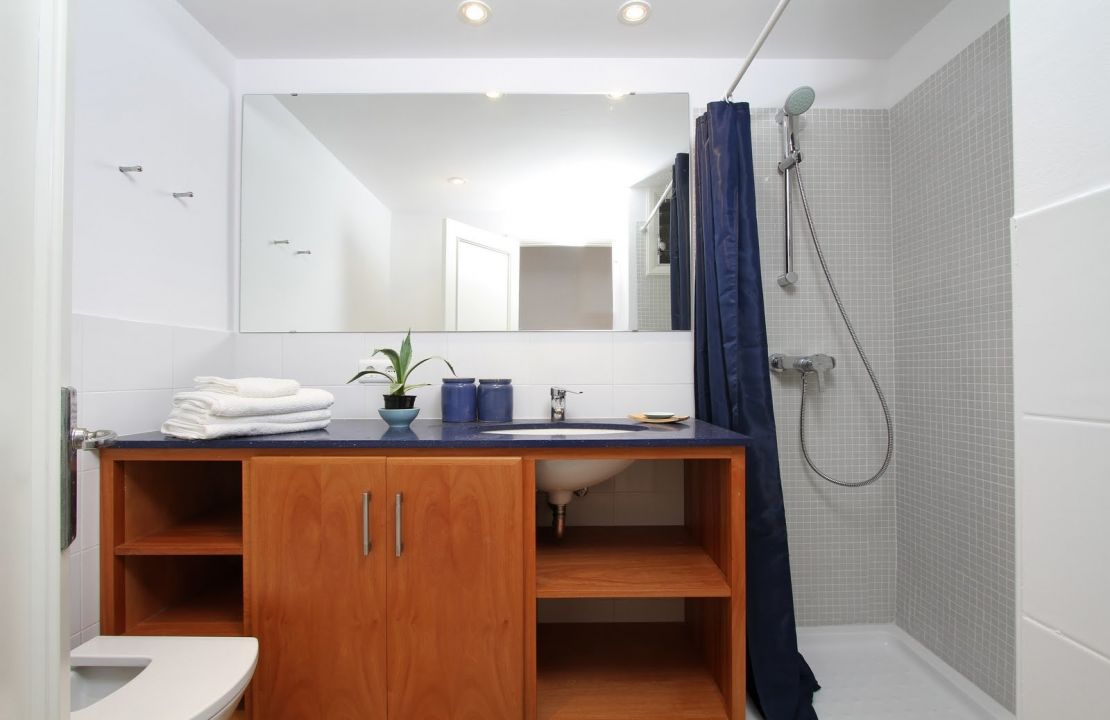 Third floor apartment for rent with lift in first sea line located in Puerto Pollenca