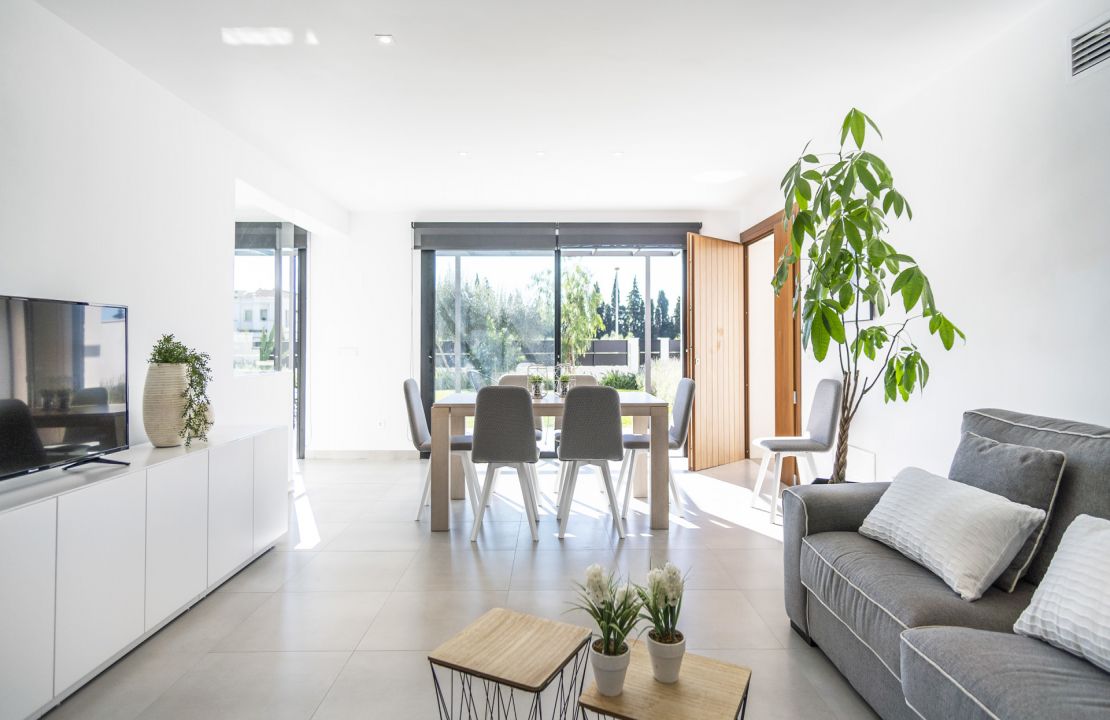 Designer villa in Mallorca Sa Pobla urbanisation Crestatx with pool and holiday rental license