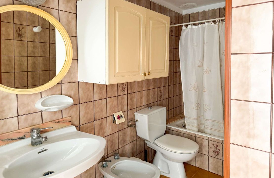 Large townhouse in Pollença to renovate