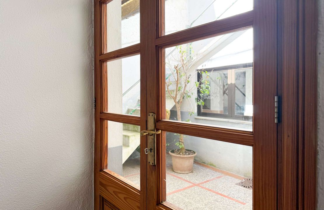 Large townhouse in Pollença to renovate
