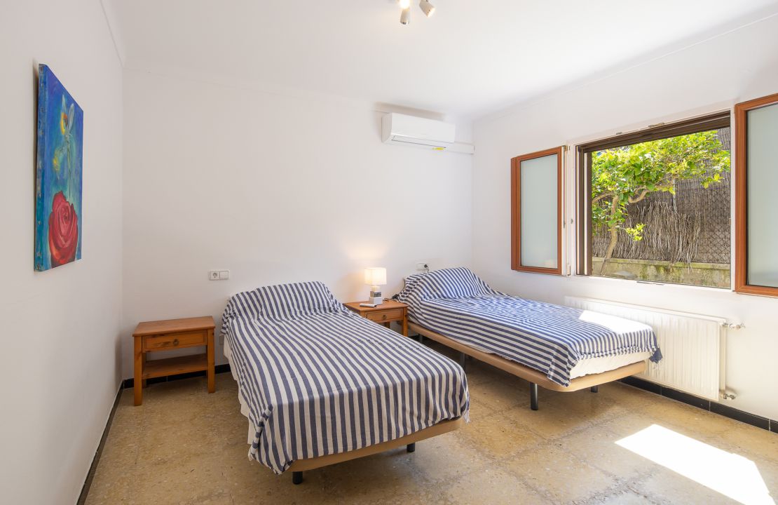 Attraktive Villa in Bonaire Alcudia mit Lizenz zur Ferienvermietung und Pool zu verkaufen