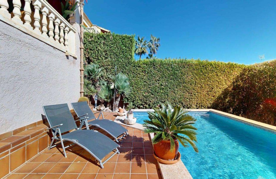 Nueva oferta - Villa en venta Golf Alcanada Alcudia con vistas al mar y garaje