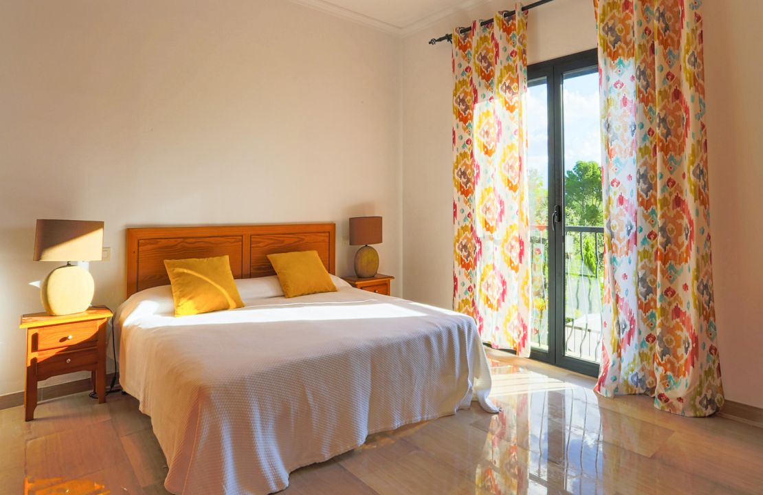 Puerto Pollenca Villa in the exclusive Gotmar region with sea views and holiday rental license