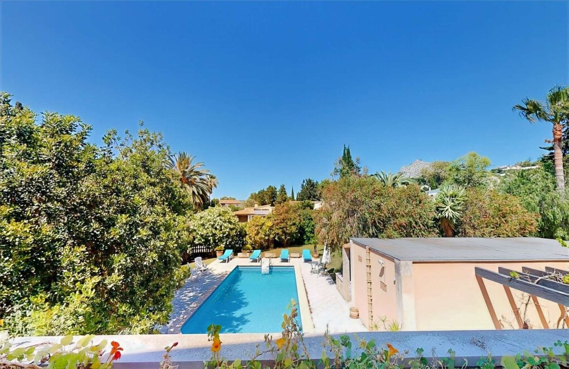 Exclusive - 7 bedroom Villa in Bonaire, Alcudia with pool and garages in top location