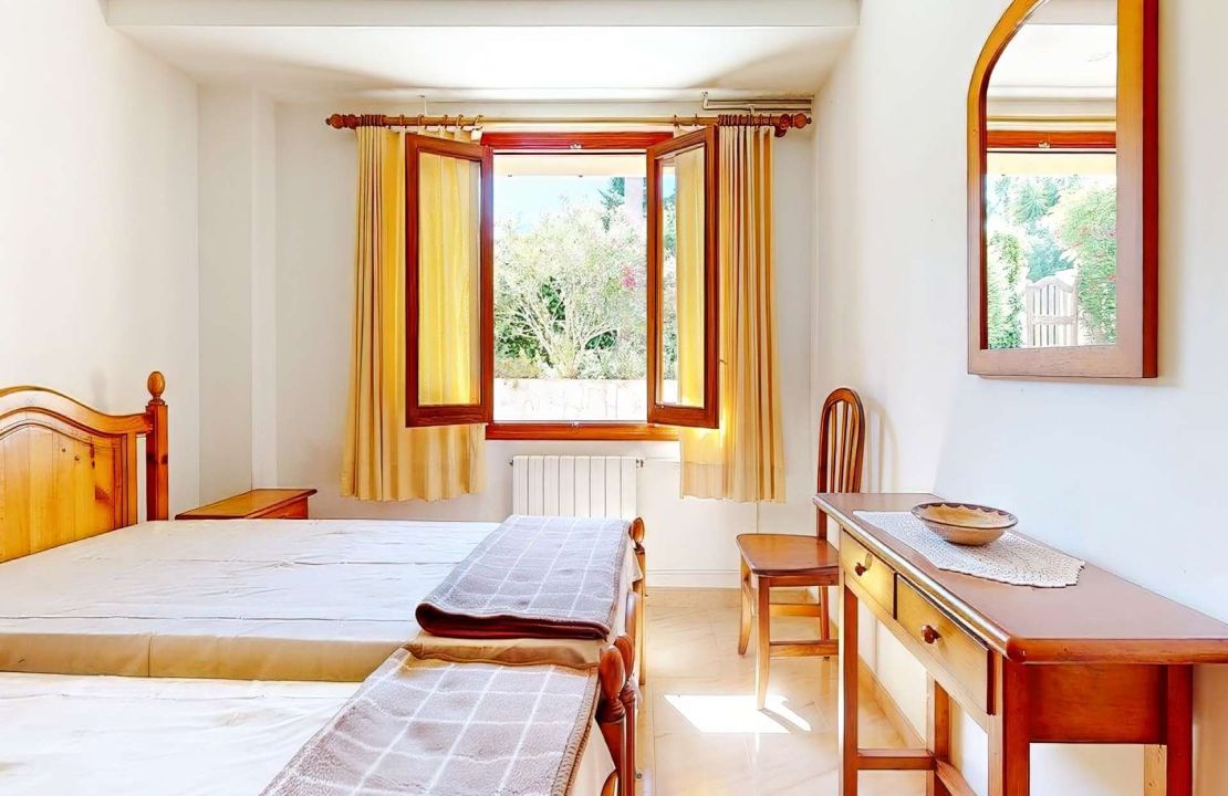 Exclusive - 7 bedroom Villa in Bonaire, Alcudia with pool and garages in top location