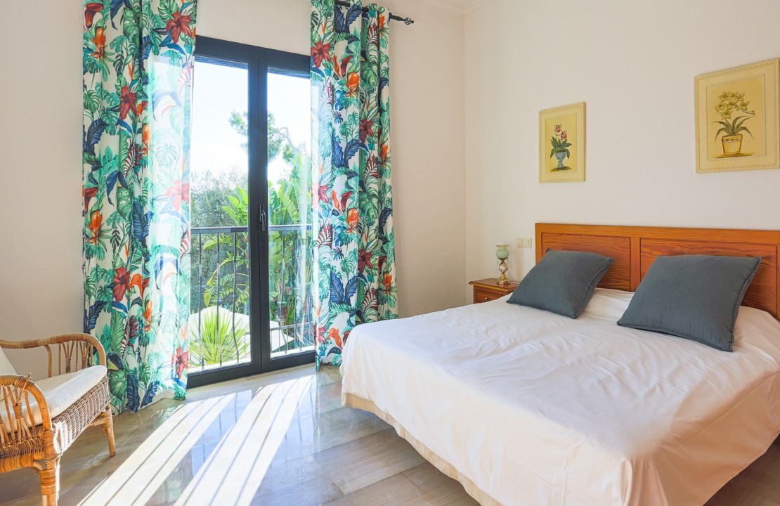 Puerto Pollenca Villa in the exclusive Gotmar region with sea views and holiday rental license