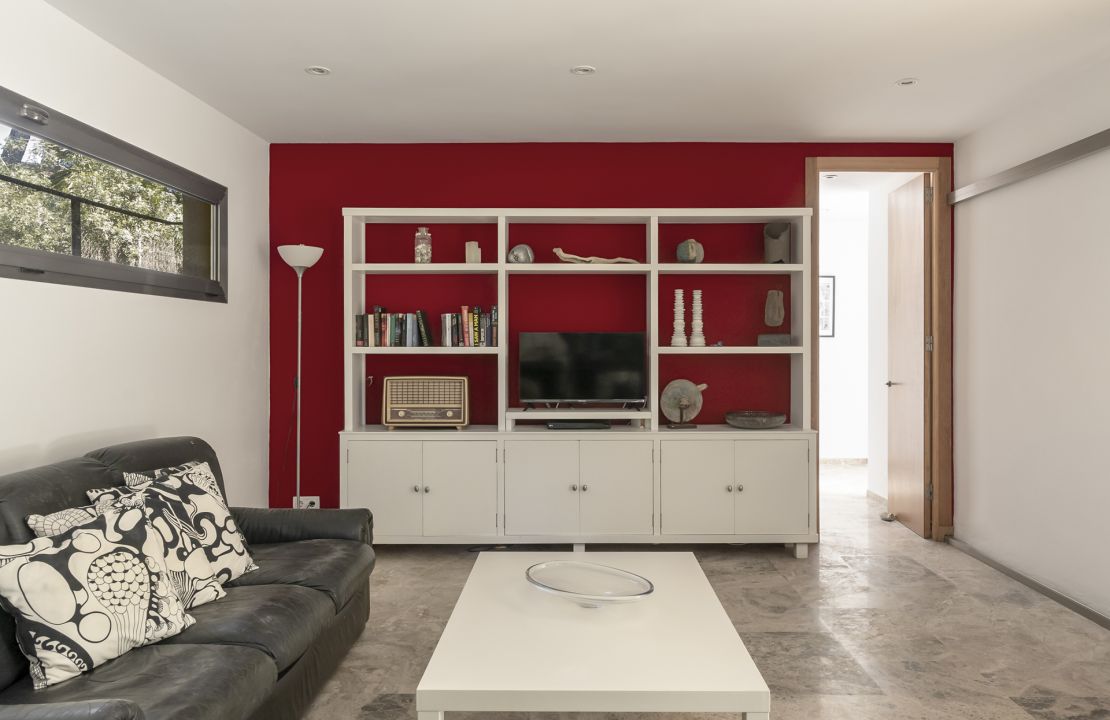 Villa with pool for long term rental in Cala San Vicente Pollensa