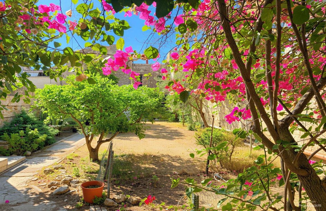 Casa de pueblo con jardín y casa de invitados en Sa Pobla en venta