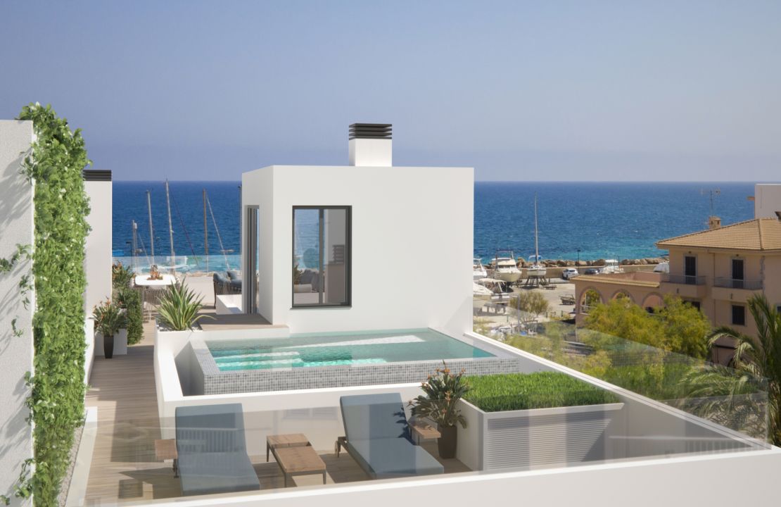 Duplex penthouse in first sea line under construction in Can Picafort with parking, pool and terrace