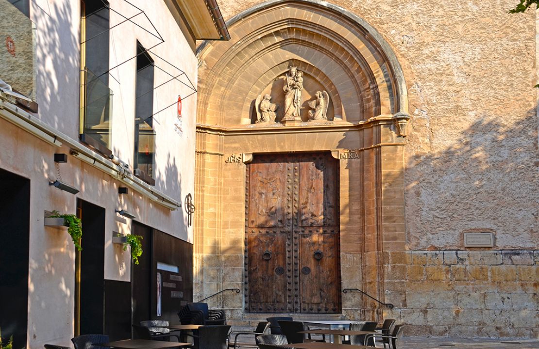 Parcela en Pollensa, Mallorca en venta con licencia para construir una casa unifamiliar