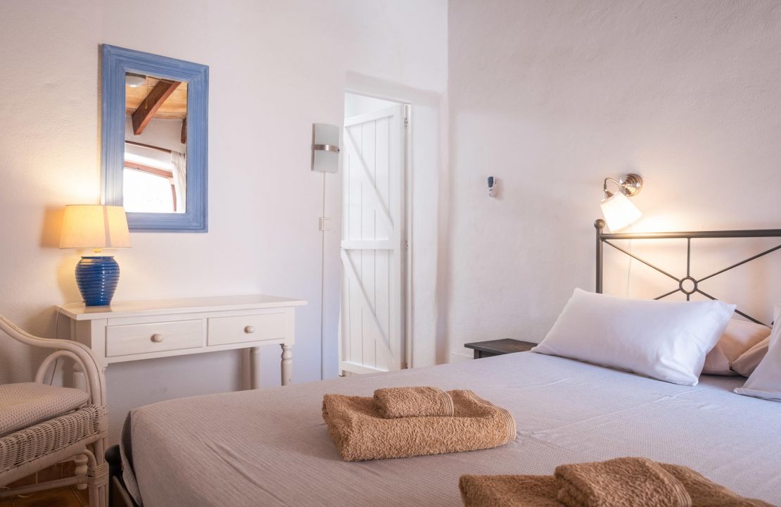 Charming townhouse in old town Pollensa with large patio